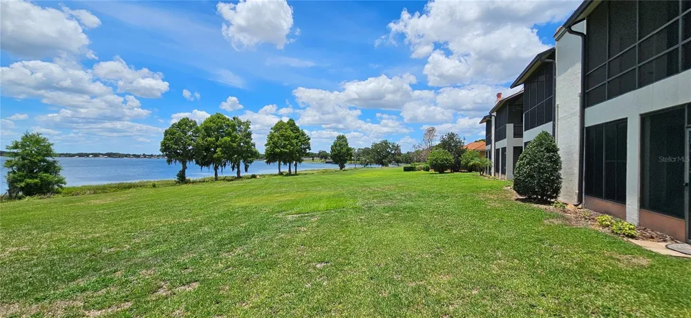 105 LAUREL COVE WAY #105 Winter Haven, FL 33884