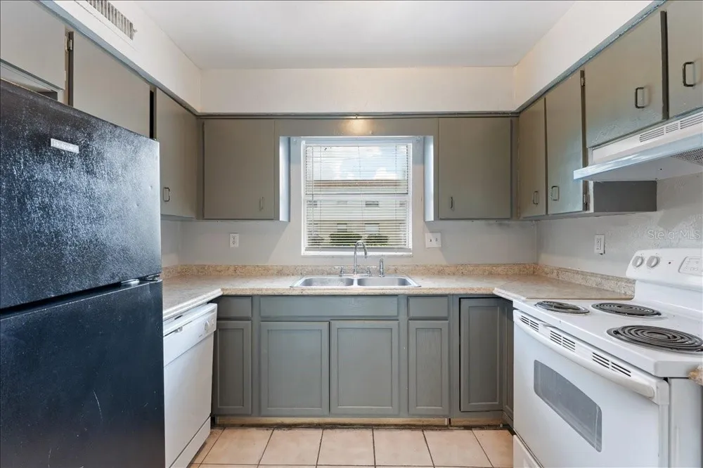 7210 MANHATTAN AVENUE #1714 Tampa, FL 33614