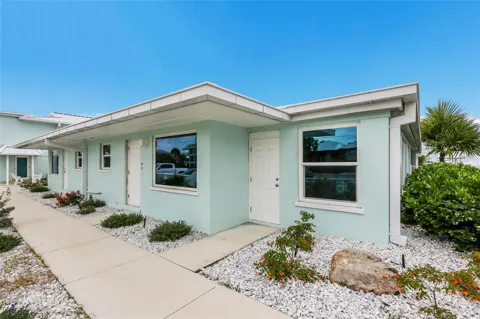 320 GULF BOULEVARD #1A