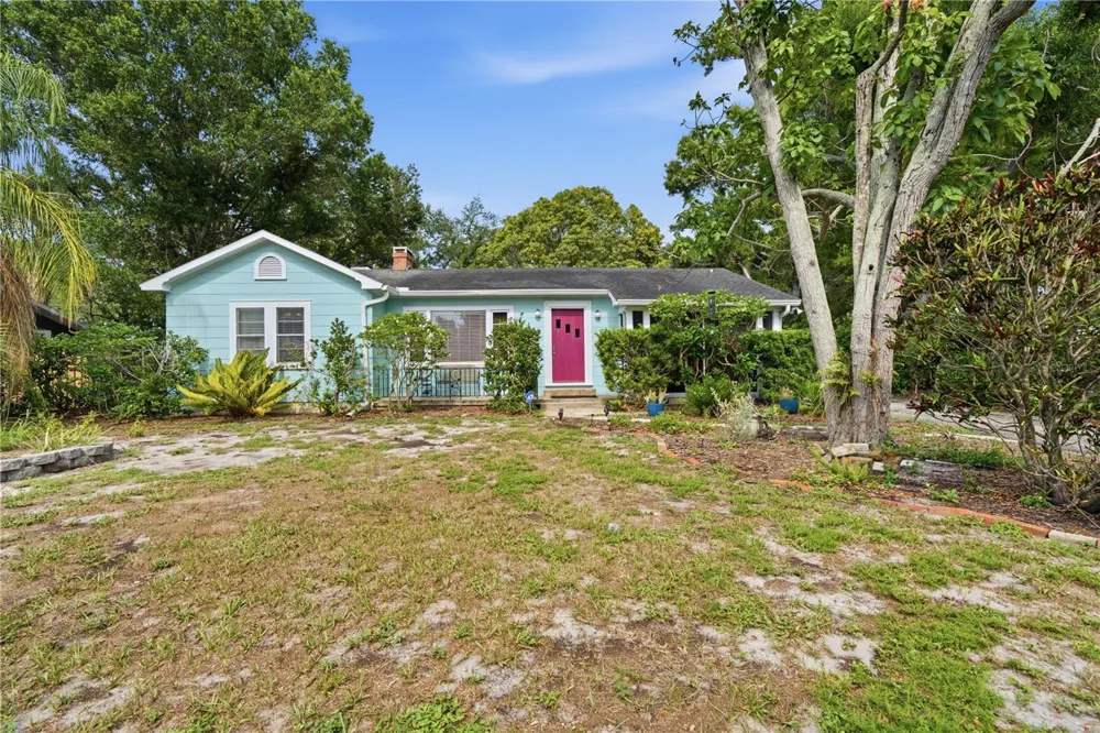 411 W 48TH STREET Bradenton, FL 34209