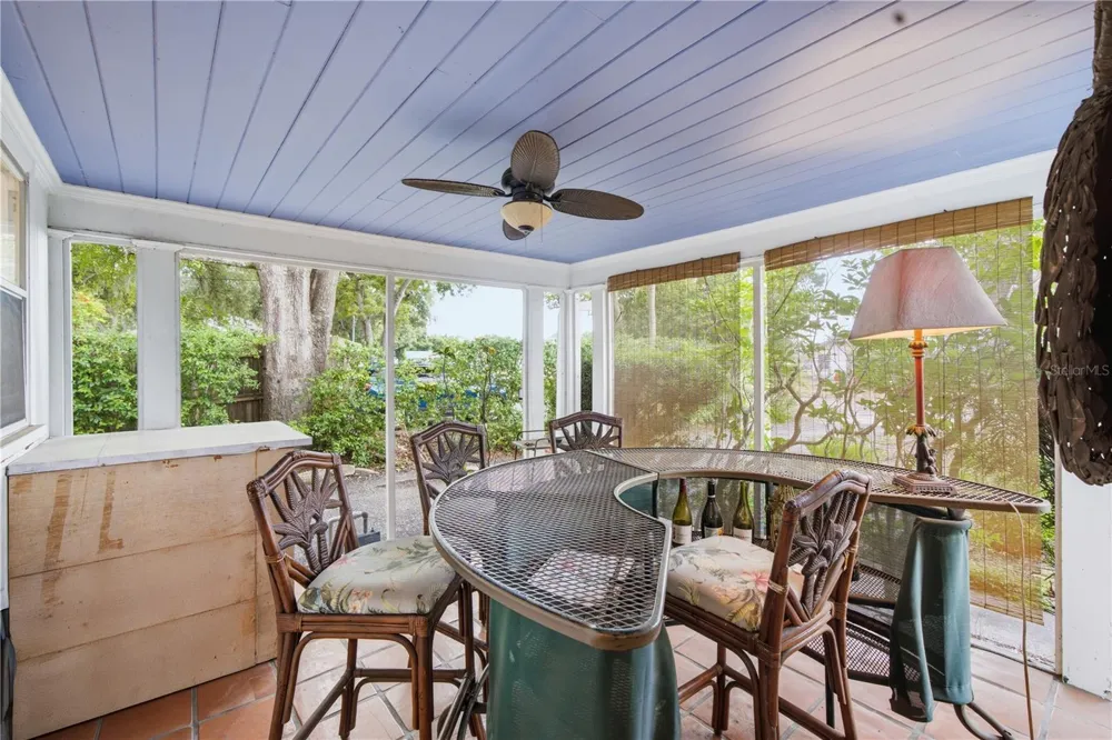 411 W 48TH STREET Bradenton, FL 34209