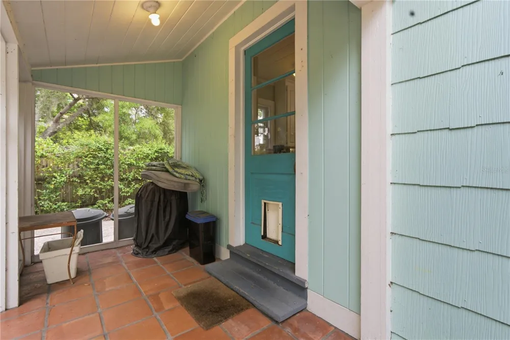 411 W 48TH STREET Bradenton, FL 34209