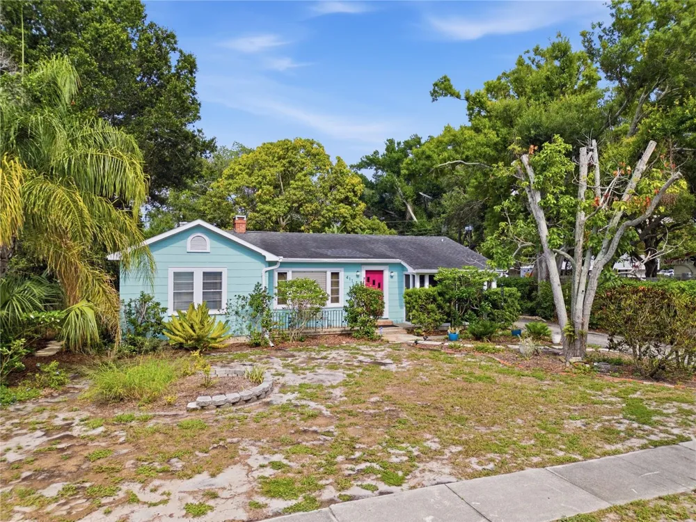 411 W 48TH STREET Bradenton, FL 34209