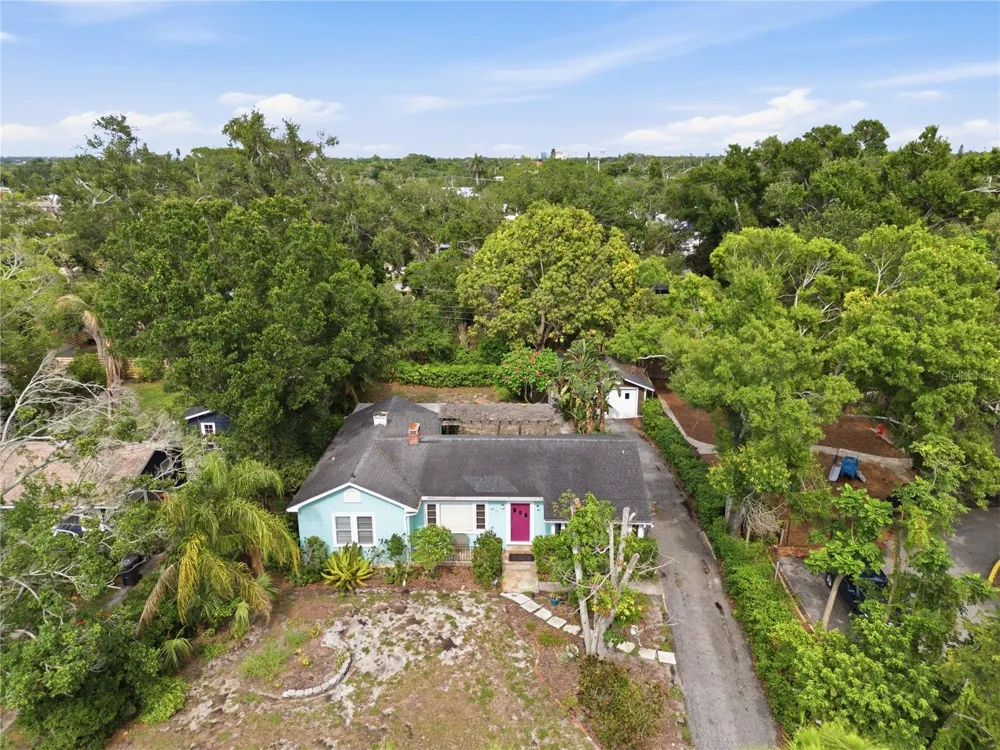411 W 48TH STREET Bradenton, FL 34209