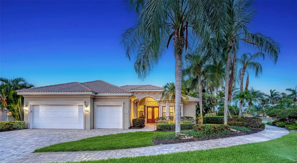 8889 ENCLAVE COURT Sarasota, FL 34238
