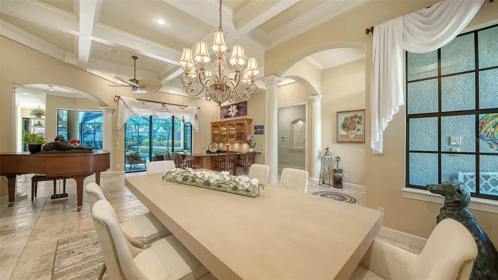8889 ENCLAVE COURT Sarasota, FL 34238