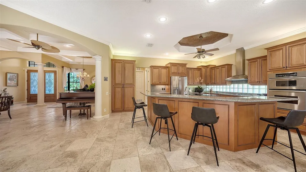 8889 ENCLAVE COURT Sarasota, FL 34238