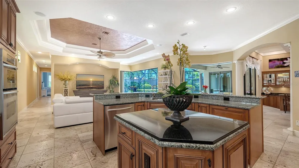 8889 ENCLAVE COURT Sarasota, FL 34238