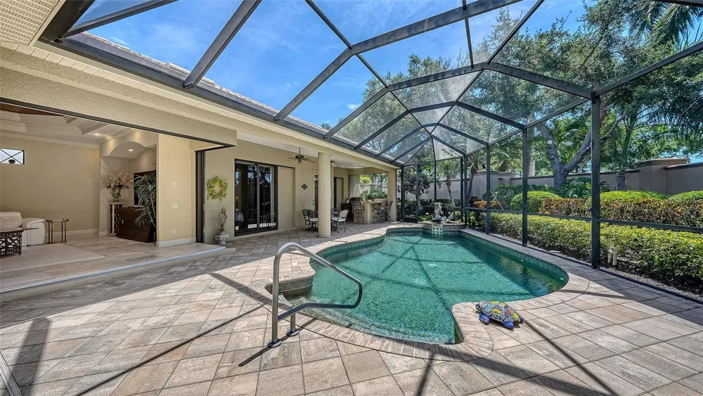 8889 ENCLAVE COURT Sarasota, FL 34238