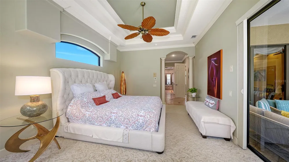 8889 ENCLAVE COURT Sarasota, FL 34238