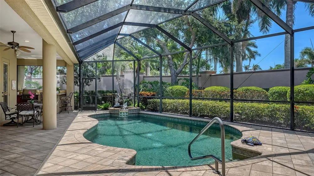8889 ENCLAVE COURT Sarasota, FL 34238