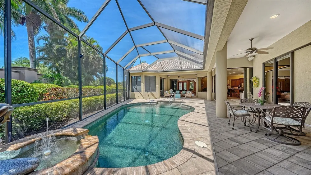 8889 ENCLAVE COURT Sarasota, FL 34238