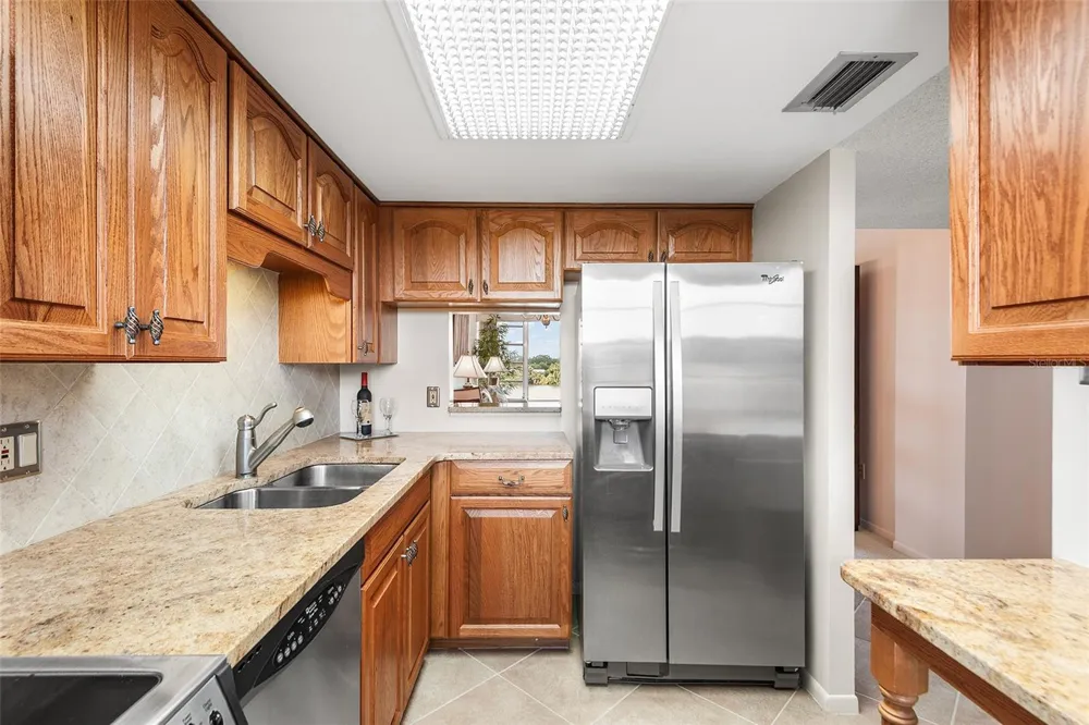 700 MIRROR TERRACE NW #506 Winter Haven, FL 33881