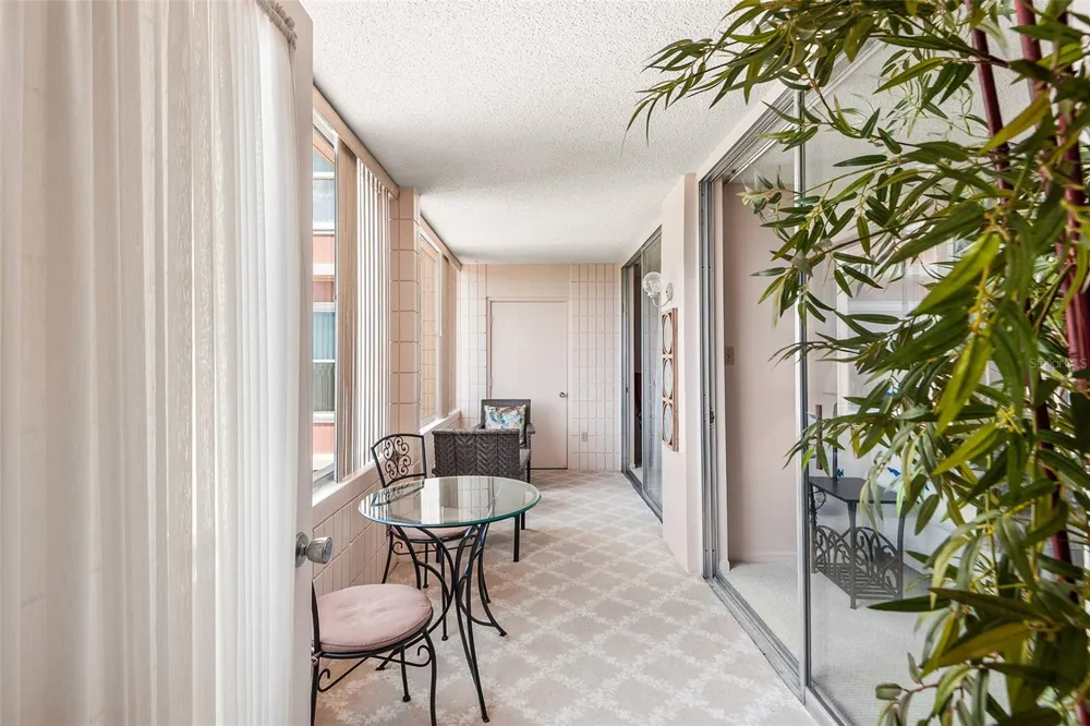 700 MIRROR TERRACE NW #506 Winter Haven, FL 33881