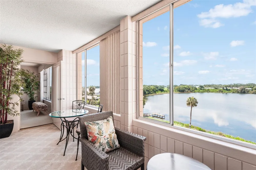 700 MIRROR TERRACE NW #506 Winter Haven, FL 33881