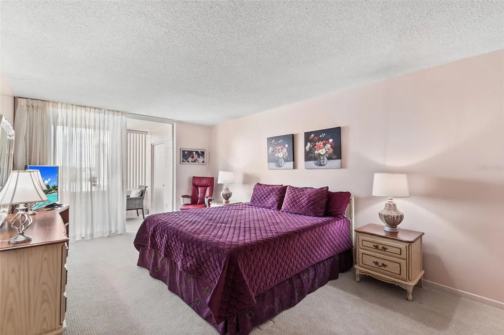 700 MIRROR TERRACE NW #506 Winter Haven, FL 33881