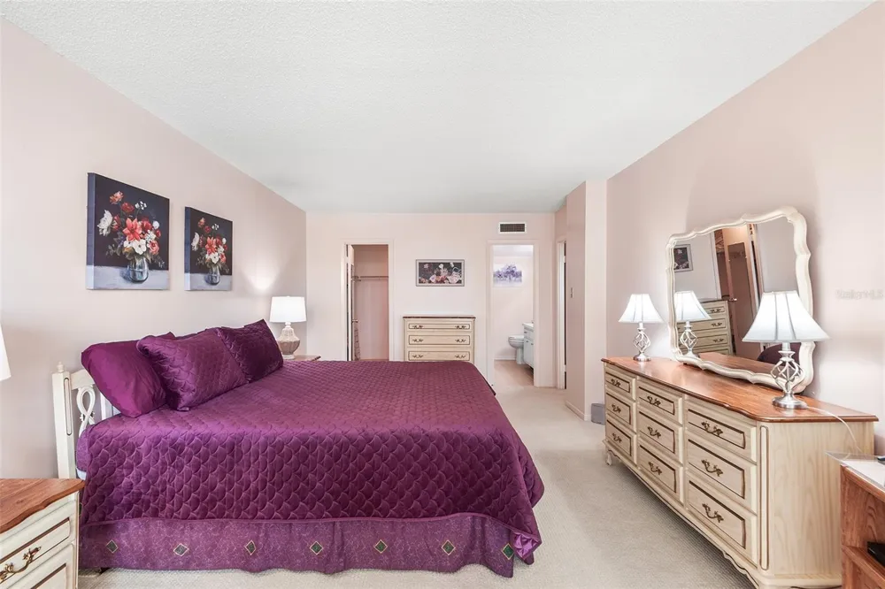 700 MIRROR TERRACE NW #506 Winter Haven, FL 33881