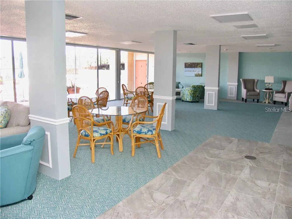 700 MIRROR TERRACE NW #506 Winter Haven, FL 33881