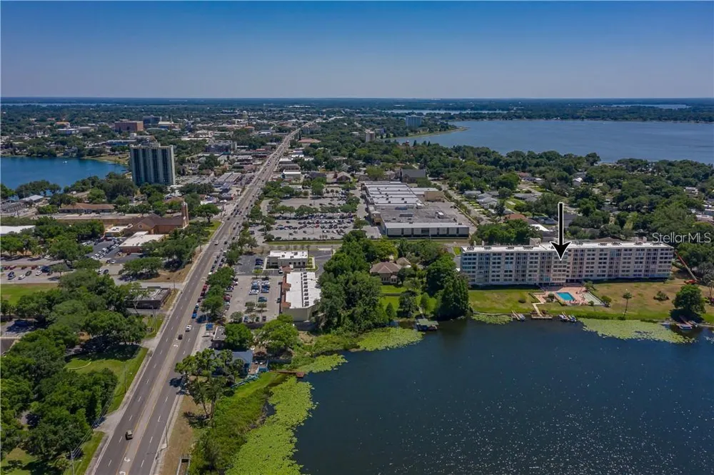 700 MIRROR TERRACE NW #506 Winter Haven, FL 33881