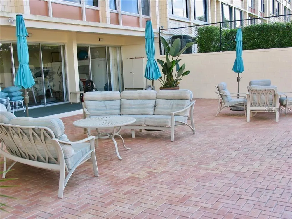 700 MIRROR TERRACE NW #506 Winter Haven, FL 33881