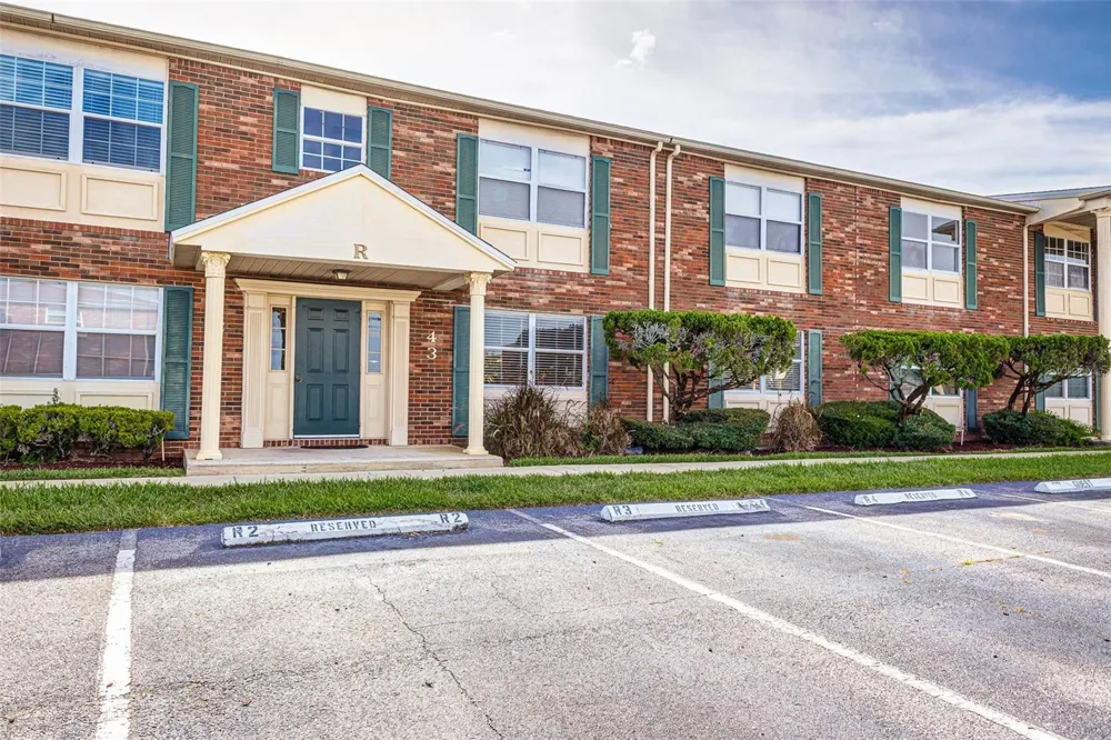 1920 E EDGEWOOD DRIVE #R3 Lakeland, FL 33803