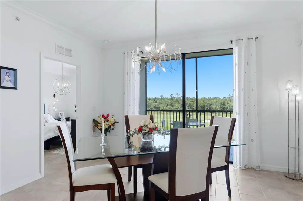 17902 GAWTHROP DRIVE #305 Bradenton, FL 34211