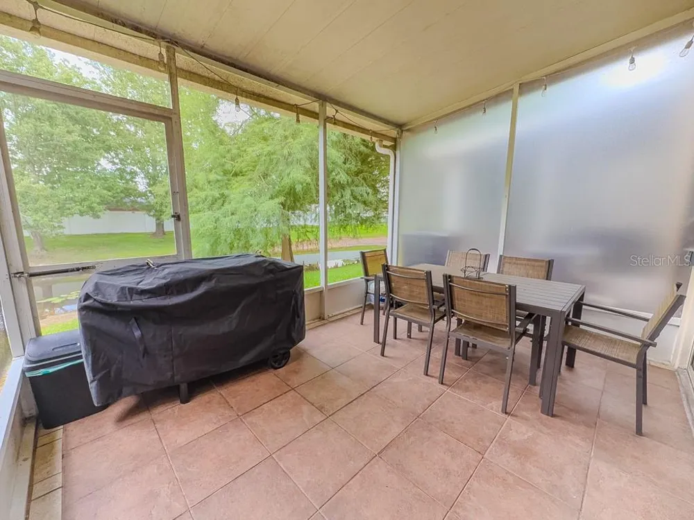 8505 SANDY BEACH STREET Tampa, FL 33634