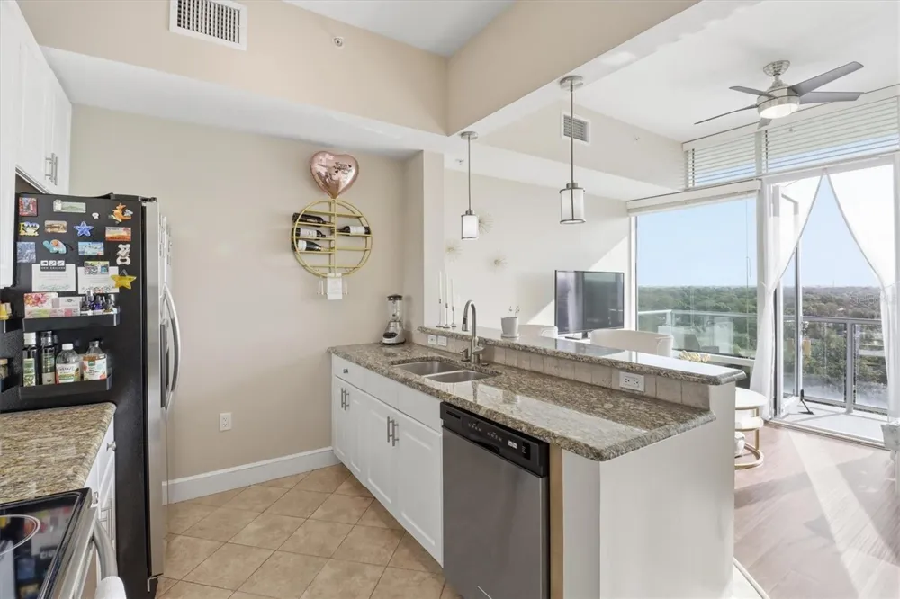 101 S EOLA DRIVE #1104 Orlando, FL 32801