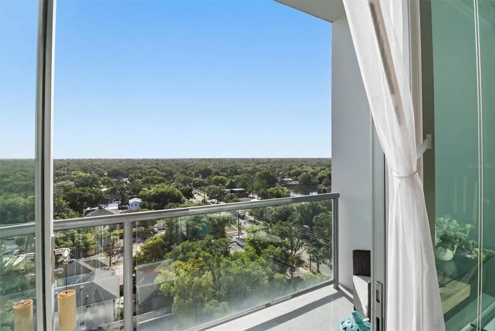 101 S EOLA DRIVE #1104 Orlando, FL 32801