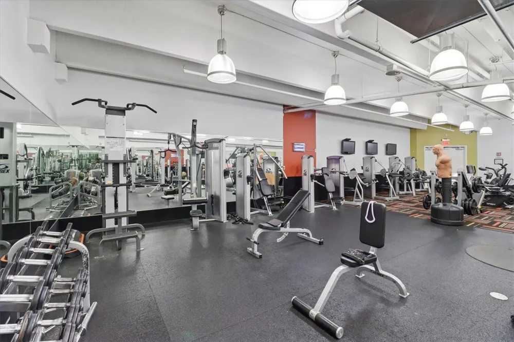 101 S EOLA DRIVE #1104 Orlando, FL 32801