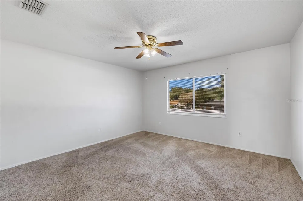 1907 FLUORSHIRE DRIVE Brandon, FL 33511