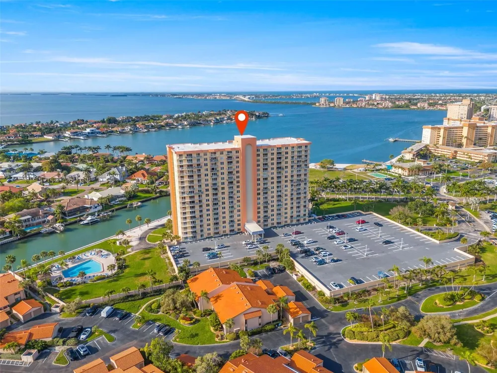 4900 BRITTANY DRIVE S #409 St Petersburg, FL 33715