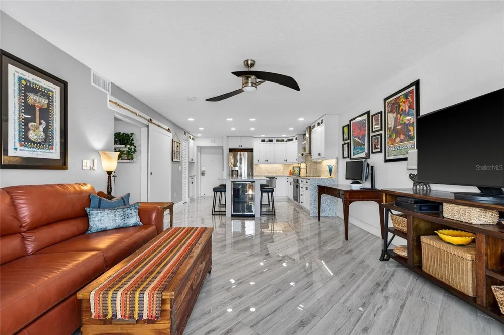4900 BRITTANY DRIVE S #409 St Petersburg, FL 33715