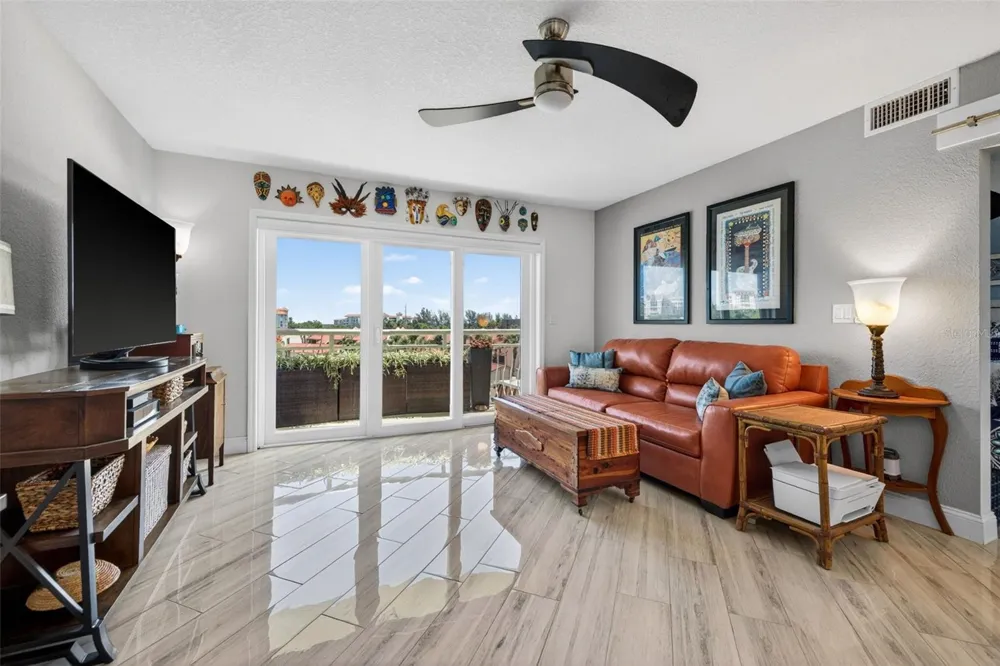 4900 BRITTANY DRIVE S #409 St Petersburg, FL 33715