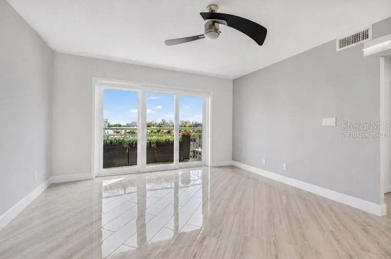 4900 BRITTANY DRIVE S #409 St Petersburg, FL 33715