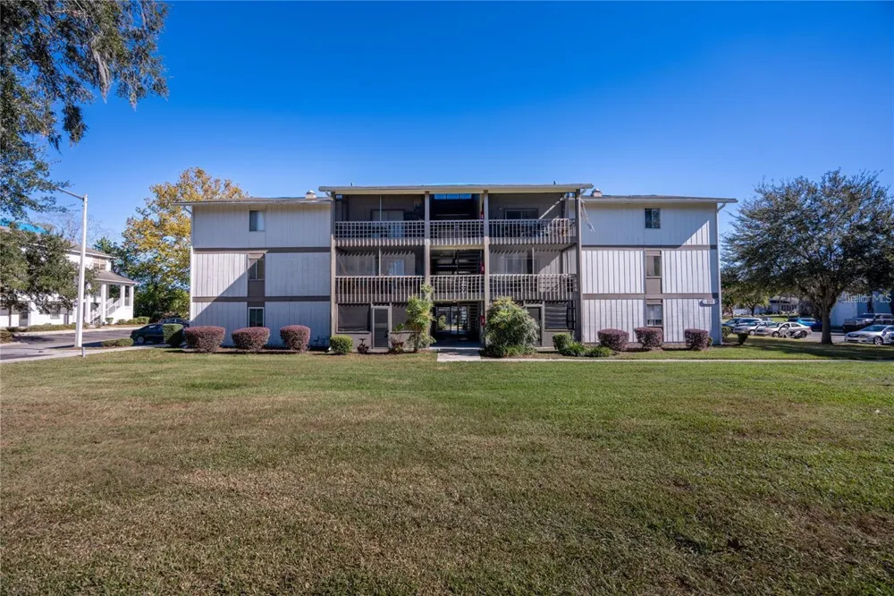 6519 W NEWBERRY ROAD #108 Gainesville, FL 32607