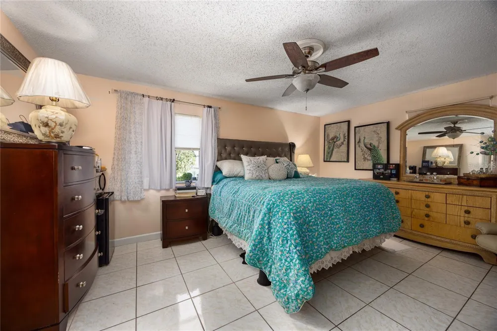 6519 W NEWBERRY ROAD #108 Gainesville, FL 32607
