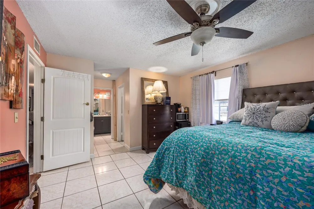 6519 W NEWBERRY ROAD #108 Gainesville, FL 32607