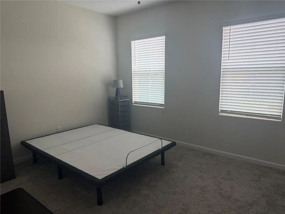 9896 RED EAGLE DRIVE Orlando, FL 32825