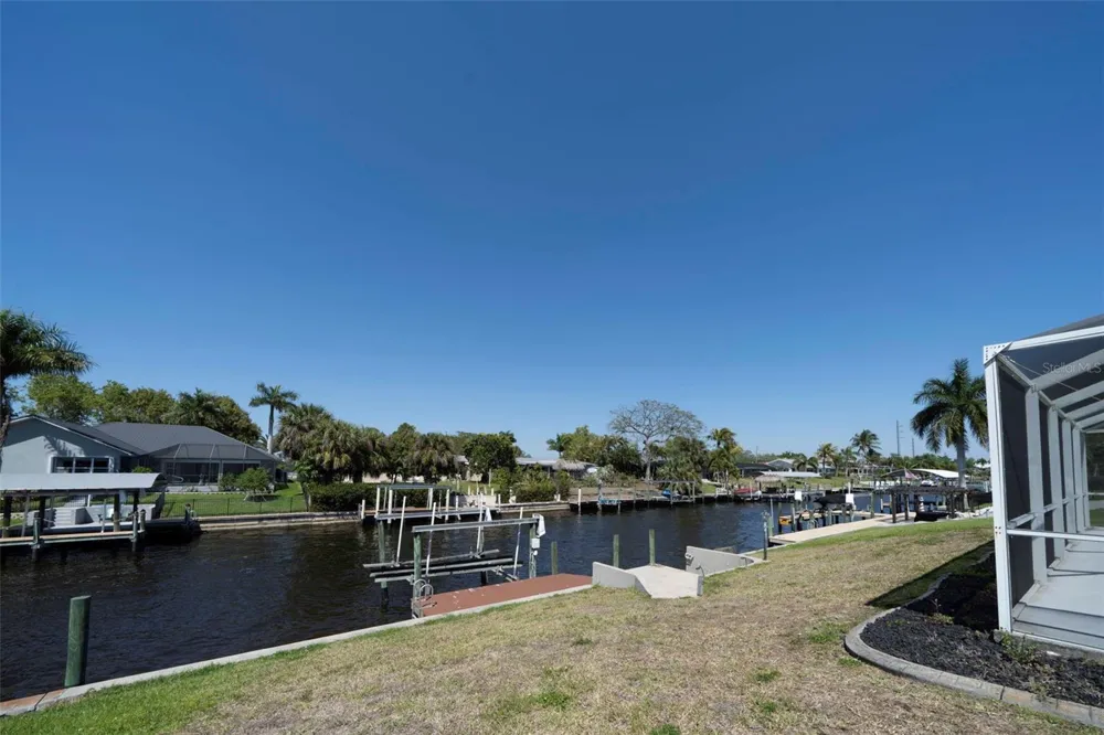 1433 SE 28TH TERRACE Cape Coral, FL 33904
