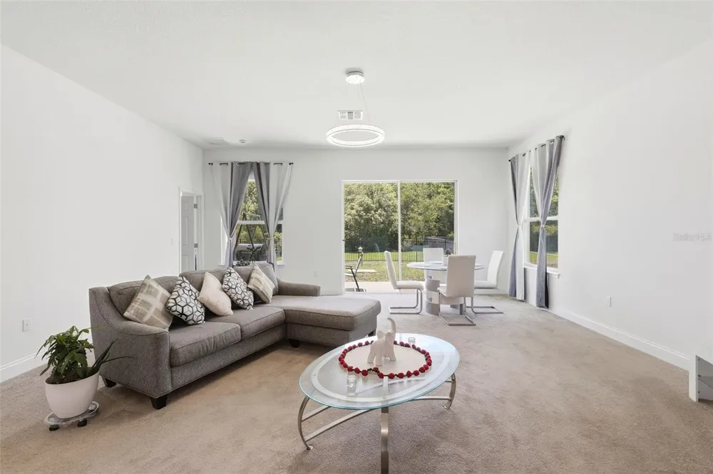 802 REFLECTION LAKE DRIVE Orlando, FL 32807
