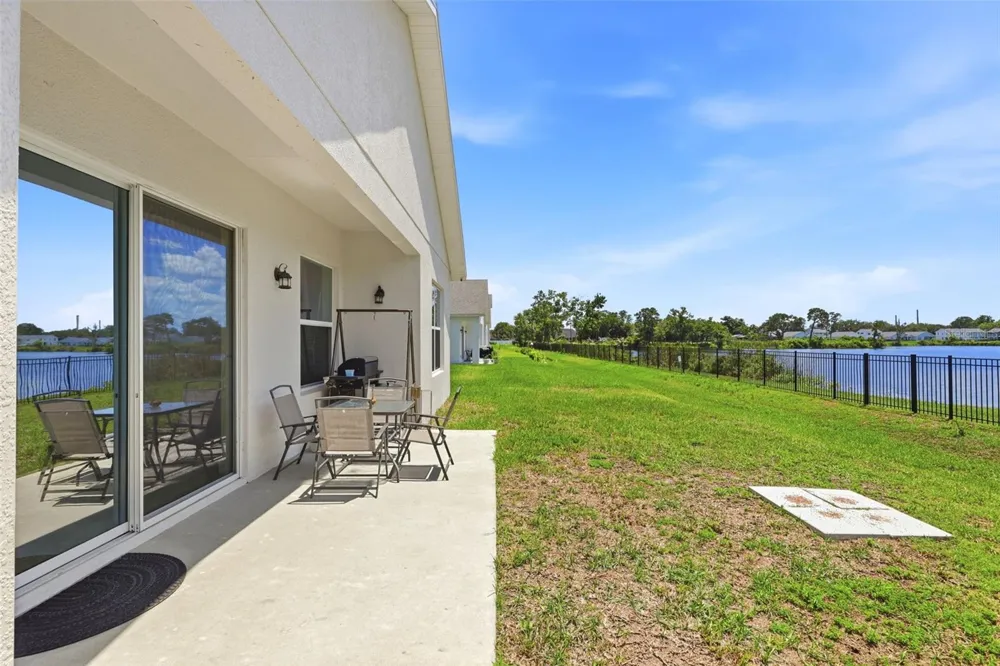 802 REFLECTION LAKE DRIVE Orlando, FL 32807