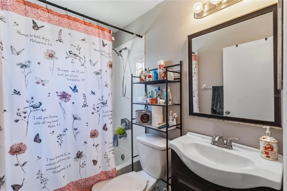 2200 ROSE BROOK COURT Orlando, FL 32817