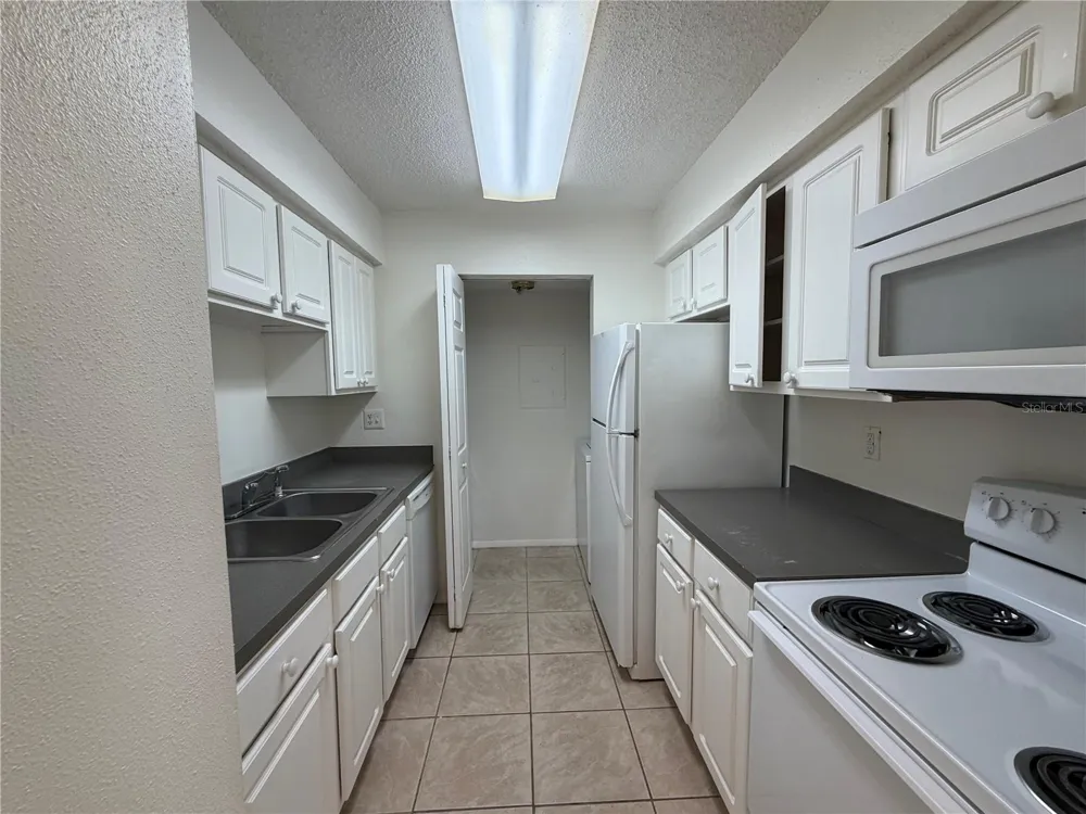 3756 IDLEBROOK CIRCLE #108 Casselberry, FL 32707