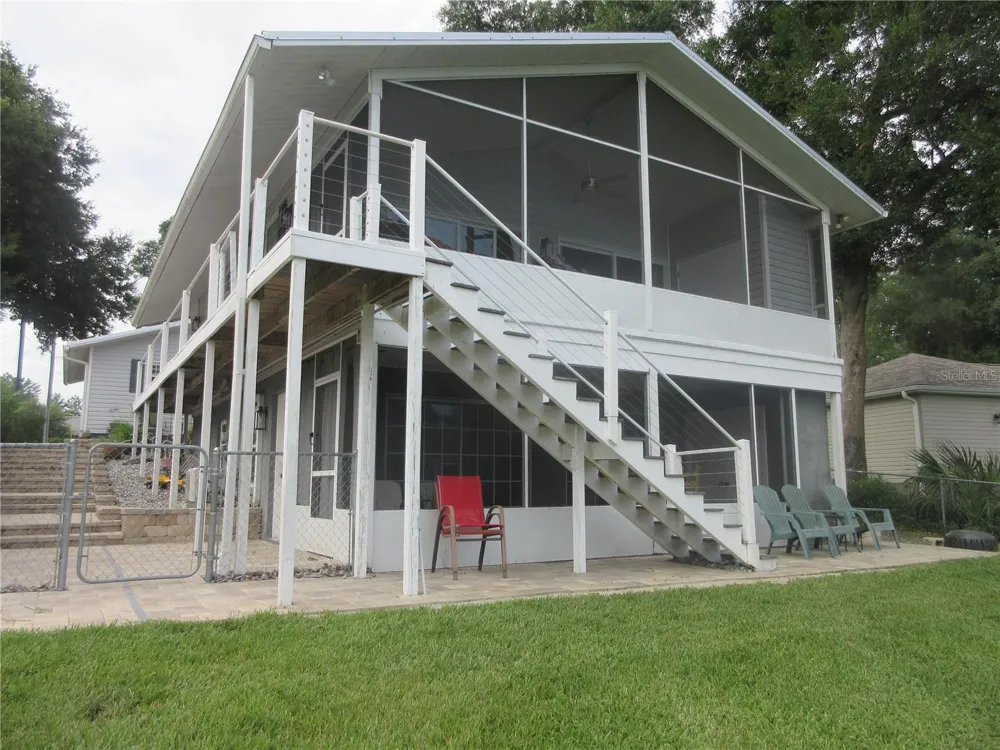 16849 SE 59TH PLACE Ocklawaha, FL 32179