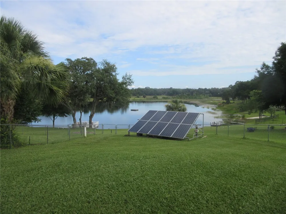 16849 SE 59TH PLACE Ocklawaha, FL 32179
