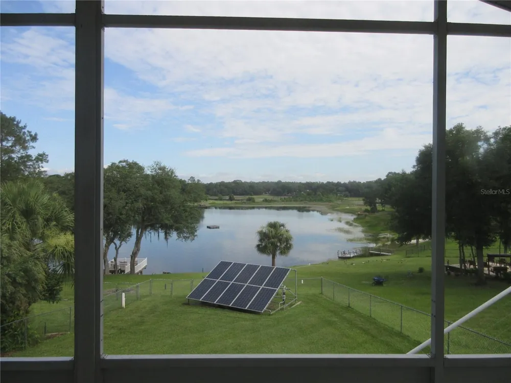16849 SE 59TH PLACE Ocklawaha, FL 32179