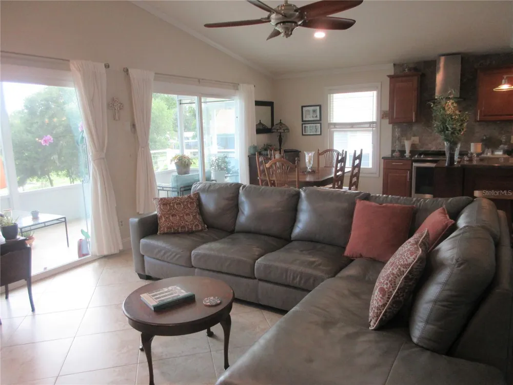 16849 SE 59TH PLACE Ocklawaha, FL 32179