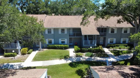 1420 OAK HILL DRIVE #102