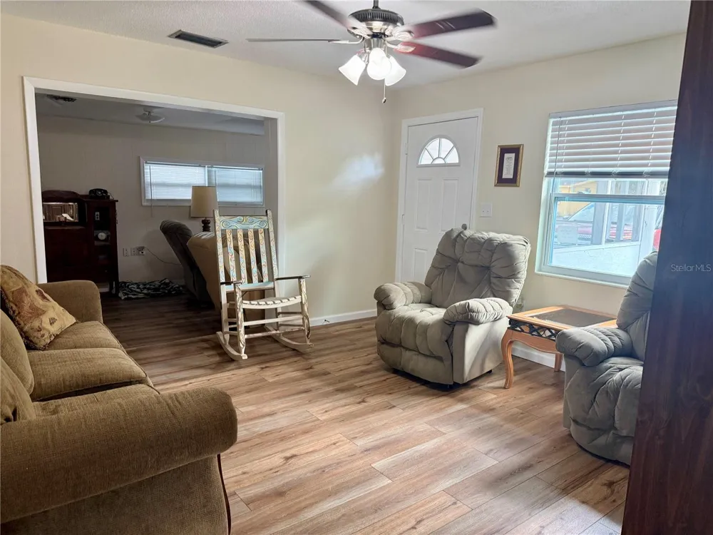 602 SULLIVAN AVENUE Ocoee, FL 34761